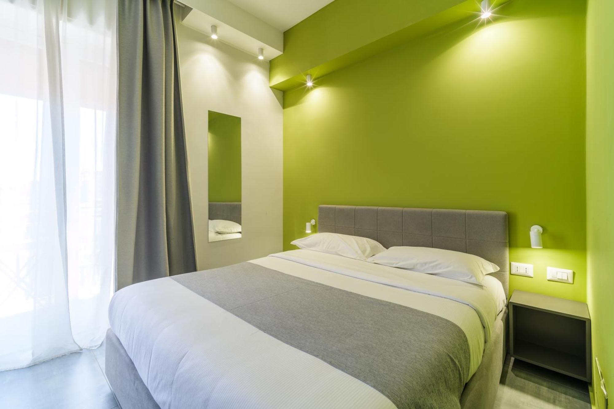 Room 65 卡塔尼亚 外观 照片